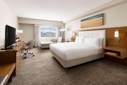 Hilton Tucson East image 24