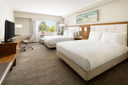 Hilton Tucson East image 30